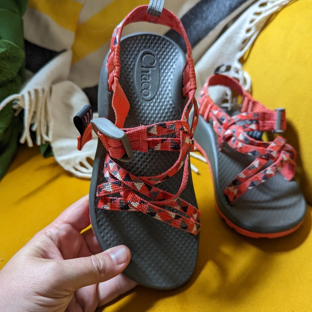 Chaco Sandals girls 2 NWOT - Picture 4 of 7
